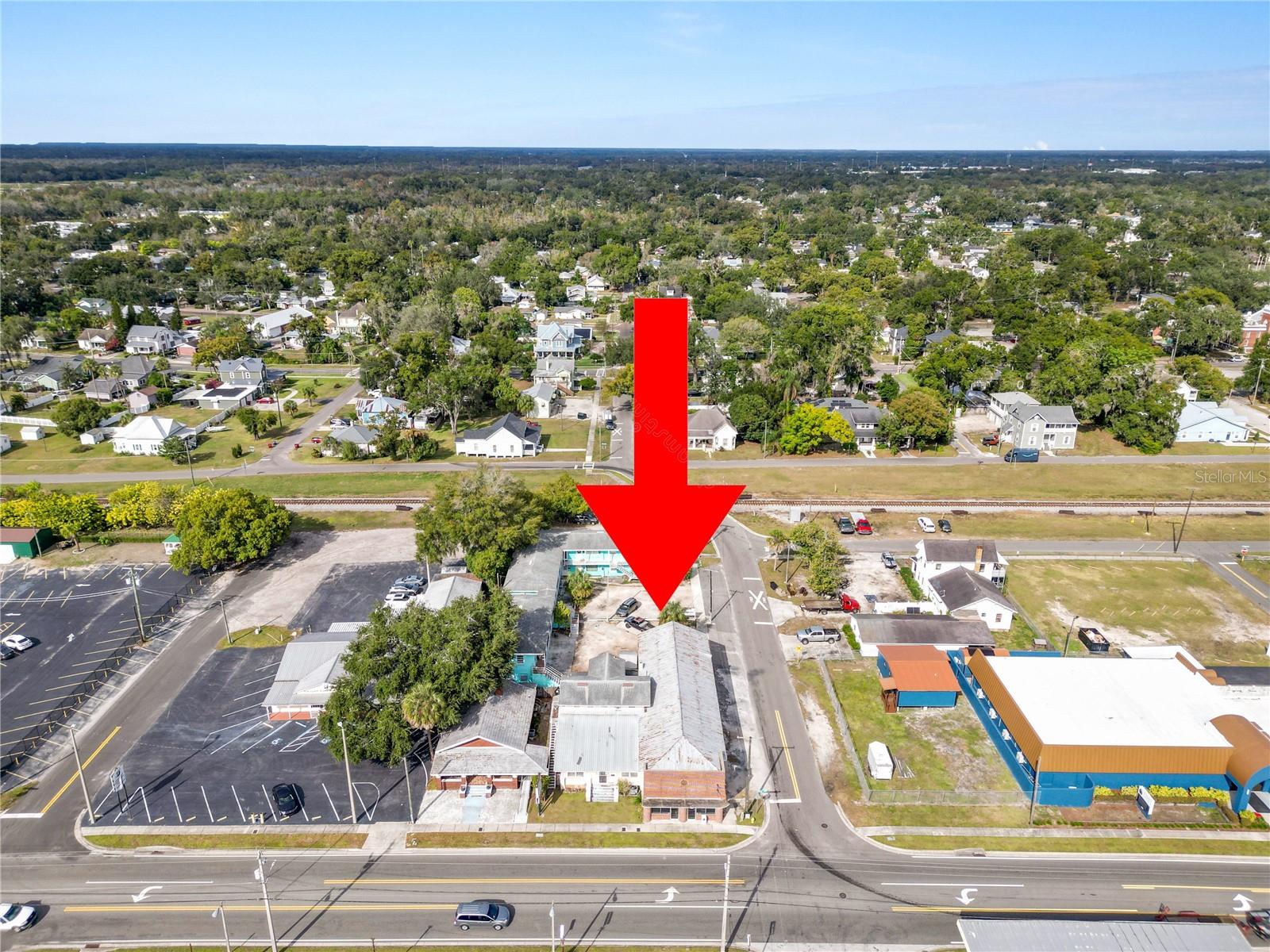 702 W DR MARTIN LUTHER KING JR BLVD — photo 8