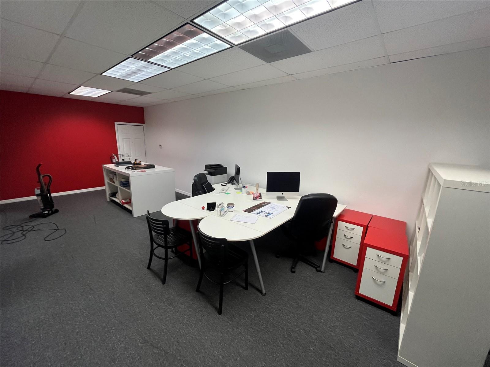 702 W DR MARTIN LUTHER KING JR BLVD — photo 5