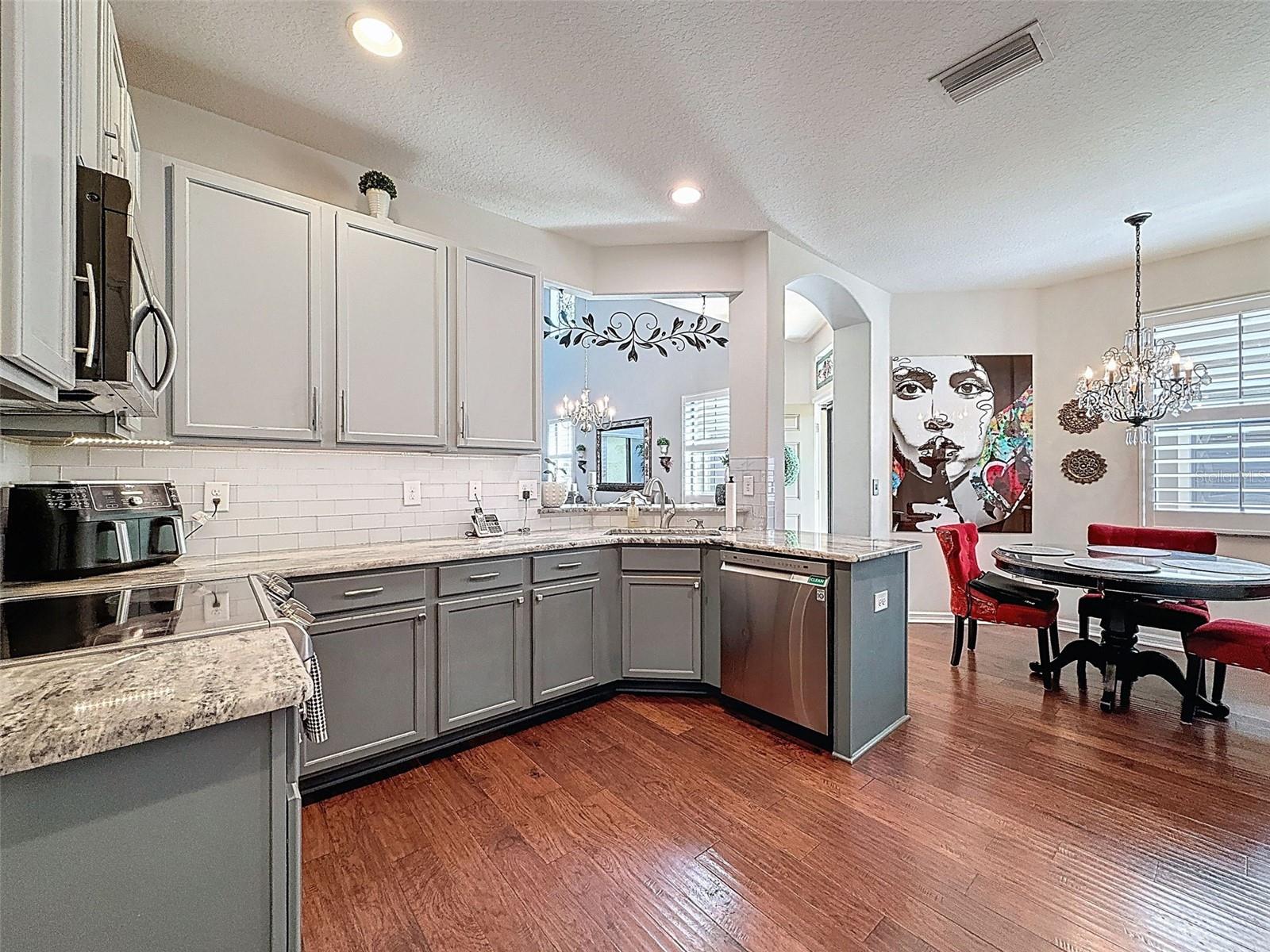 2539 SILVERBACK CT — photo 12