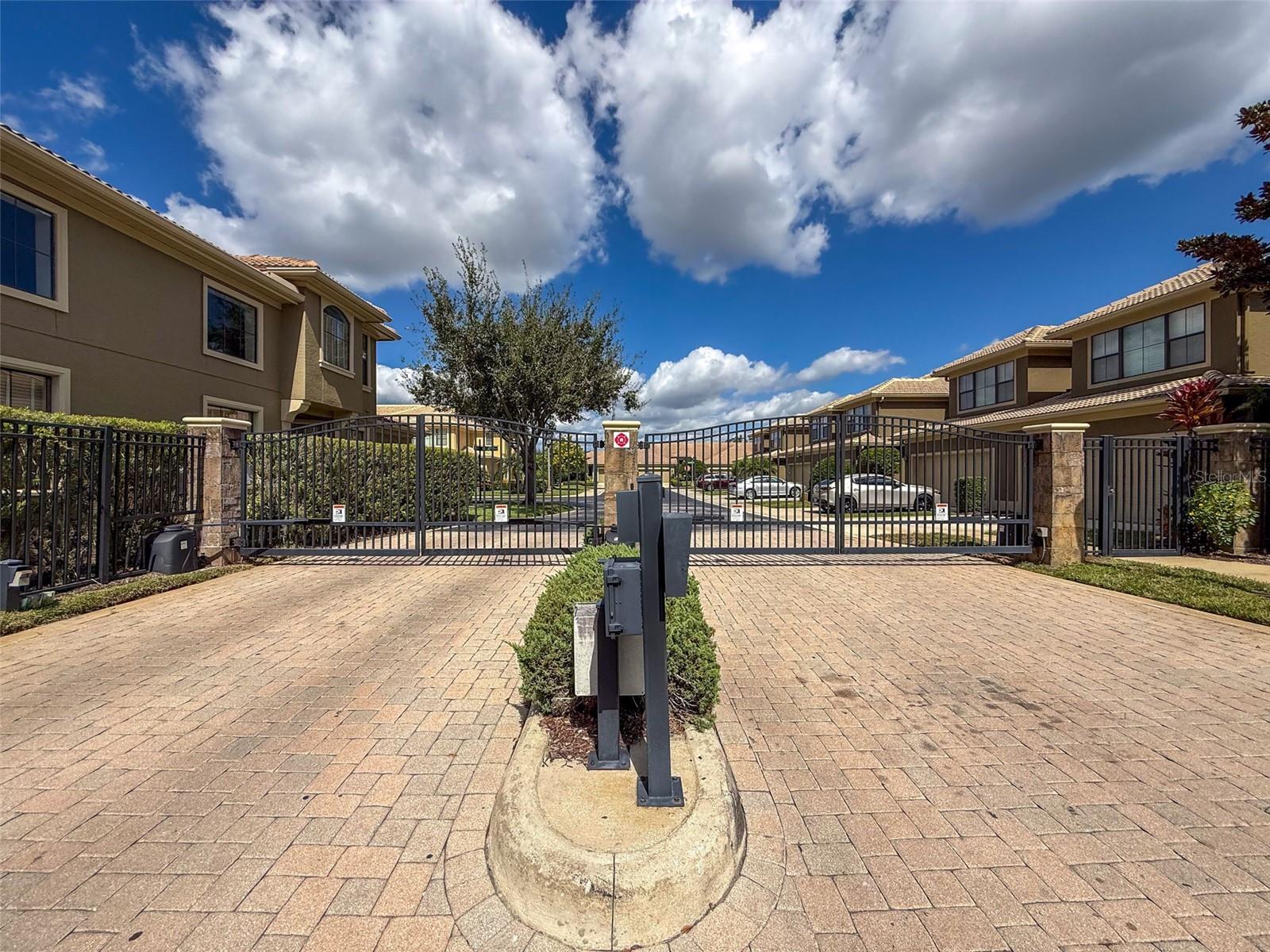 2539 SILVERBACK CT — photo 39