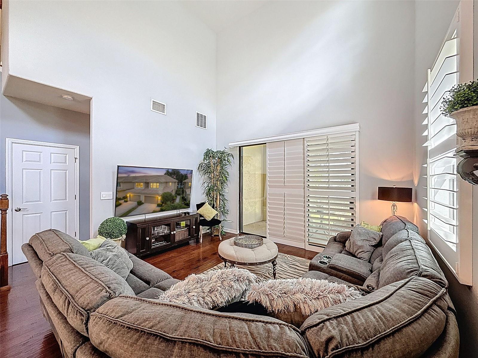 2539 SILVERBACK CT — photo 17