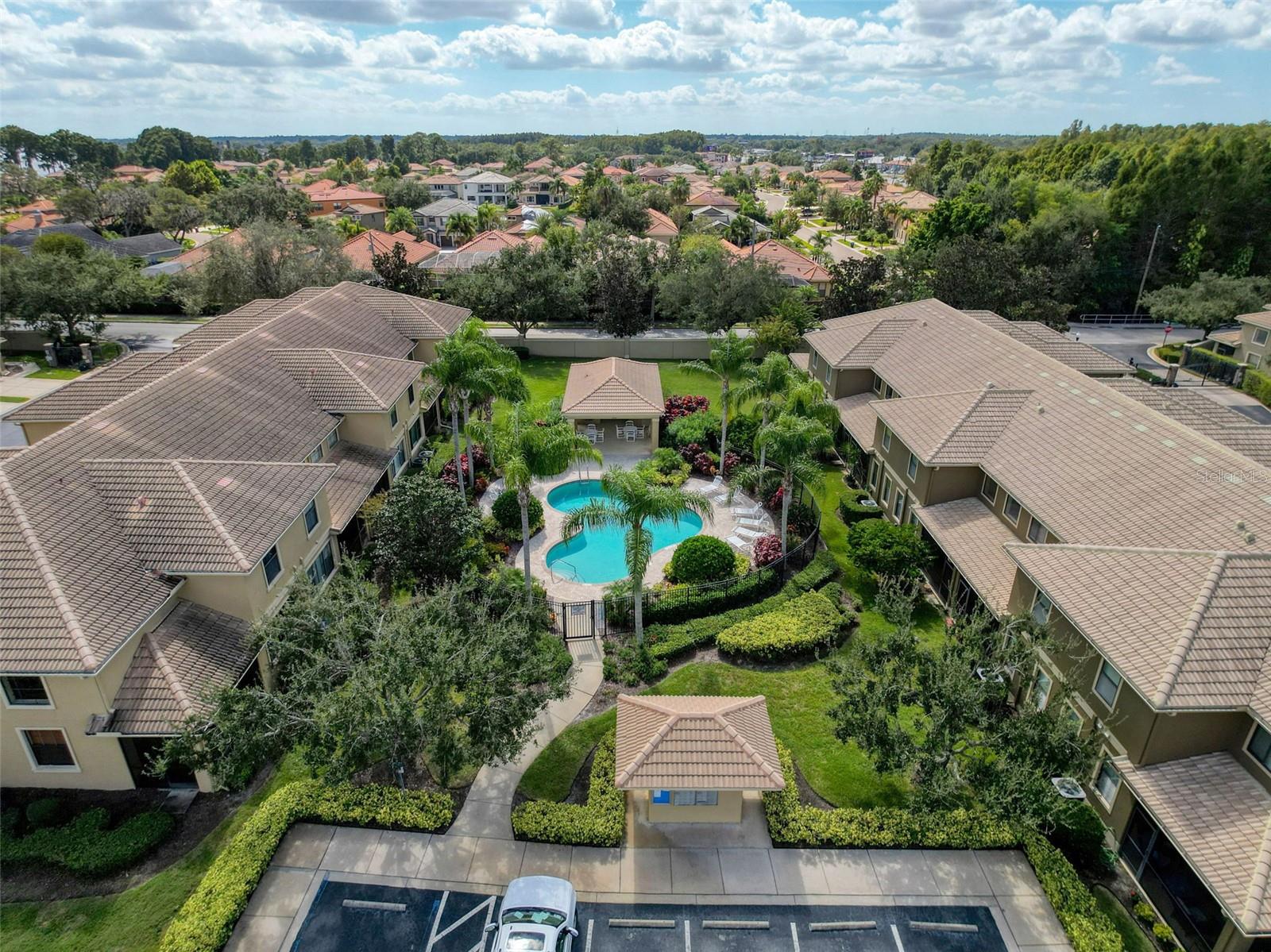 2539 SILVERBACK CT — photo 40