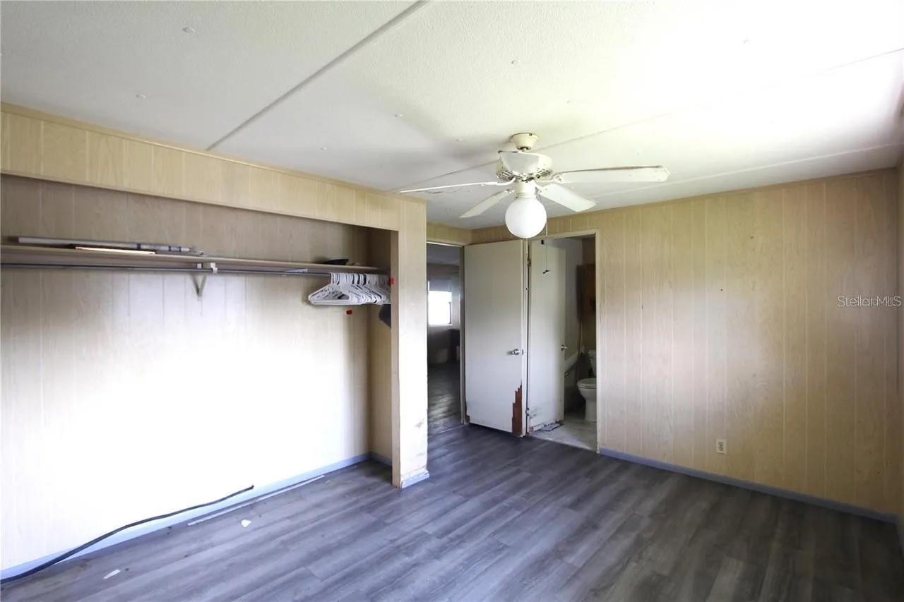6021 RIDGEWOOD DR — photo 12