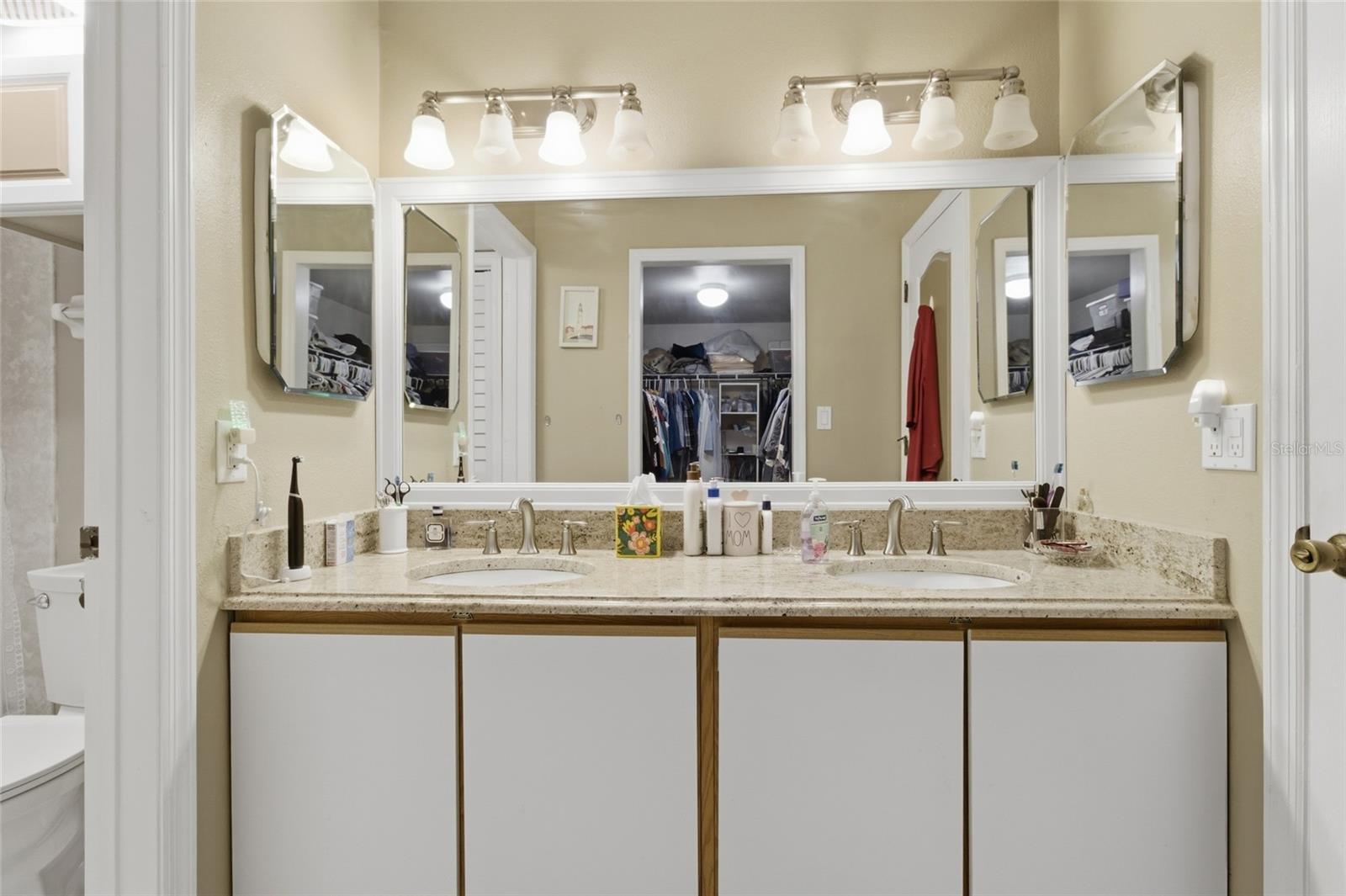 5567 SEA FOREST DR #323 — photo 18