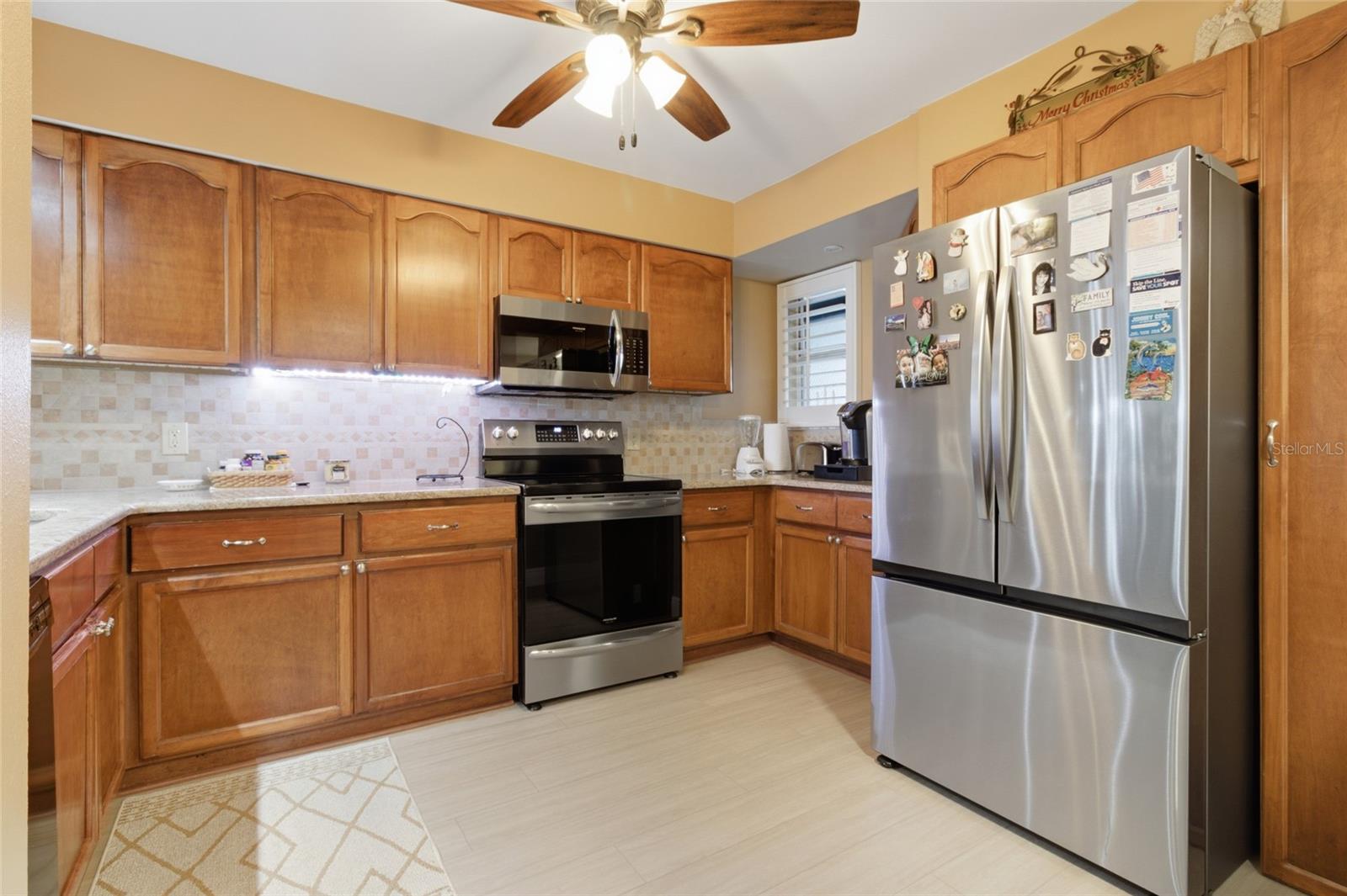 5567 SEA FOREST DR #323 — photo 12