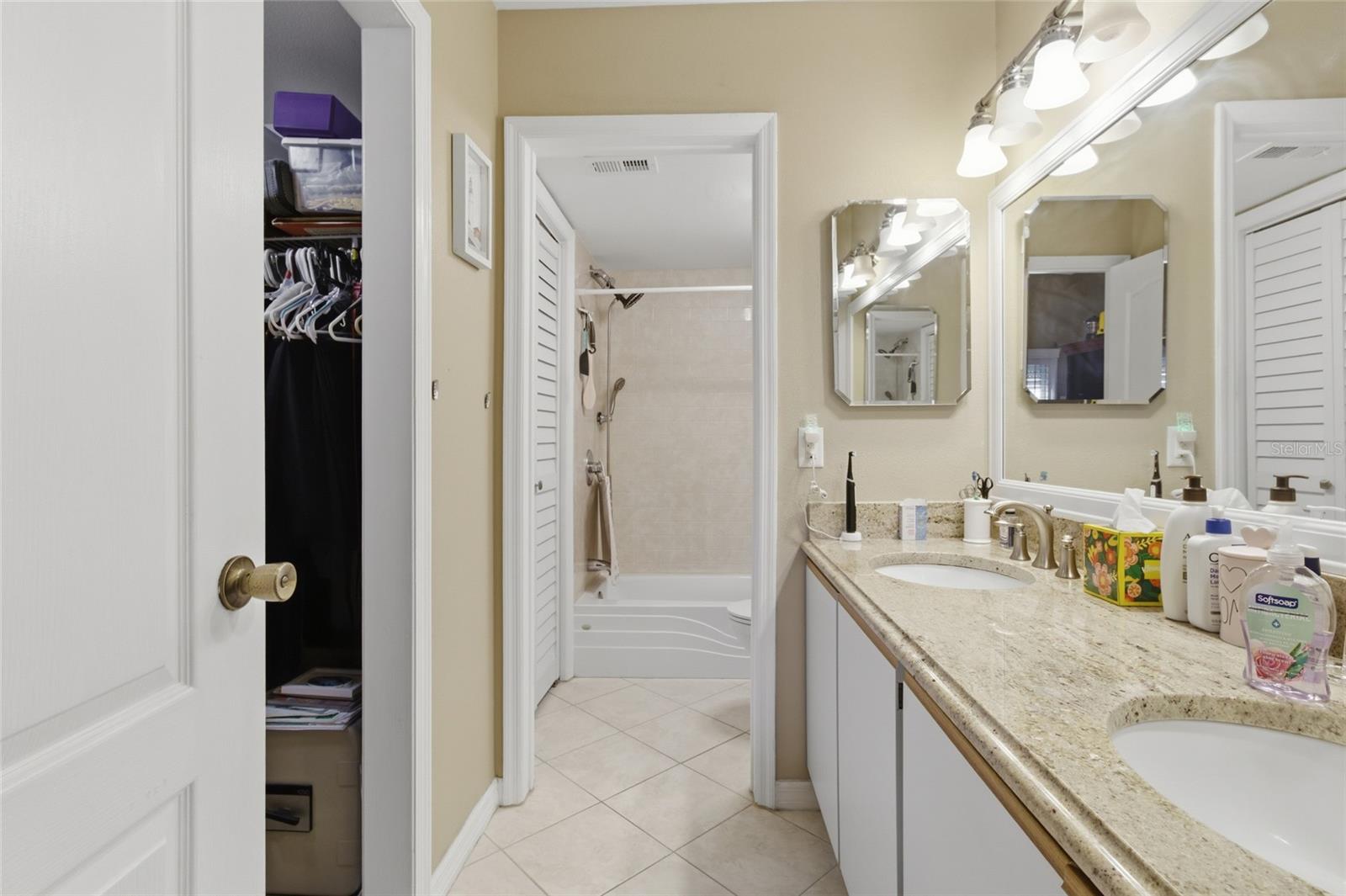 5567 SEA FOREST DR #323 — photo 17