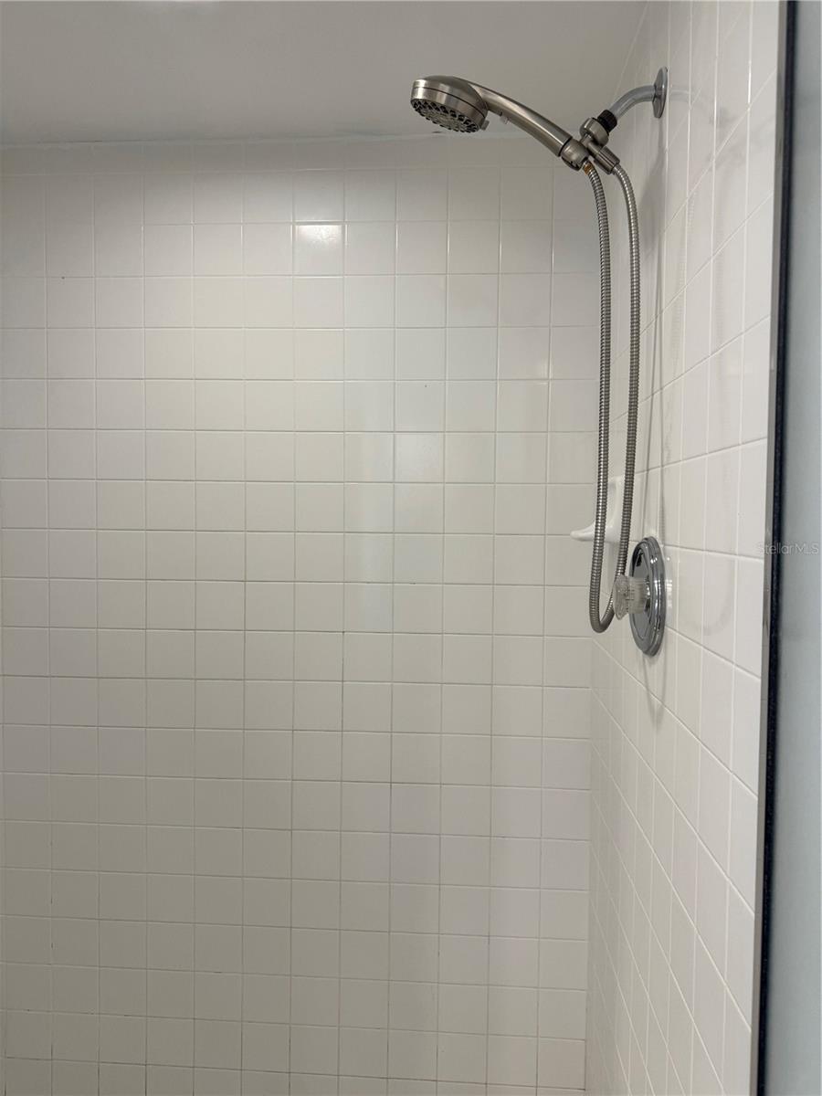 1200 COUNTRY CLUB DR #2405 — photo 36