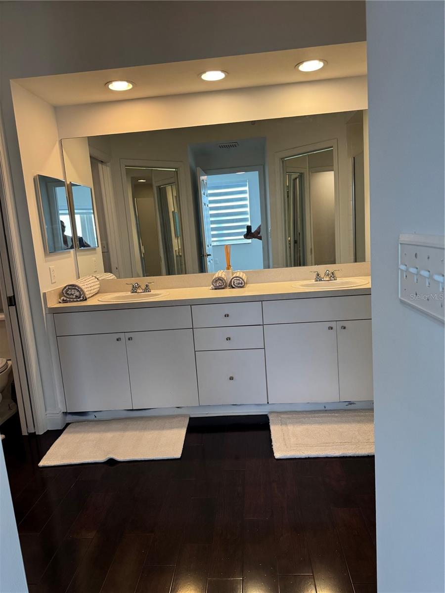 1200 COUNTRY CLUB DR #2405 — photo 32
