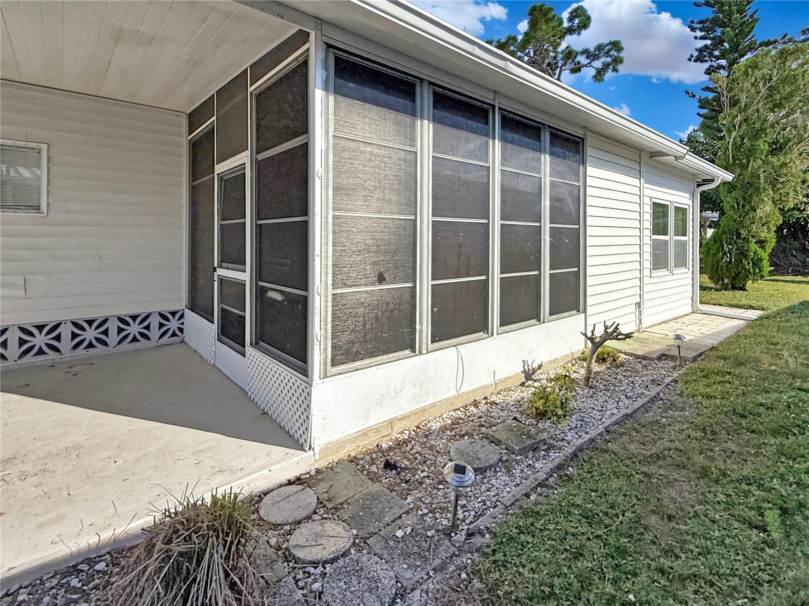 5559 HOLIDAY PARK BLVD — photo 24