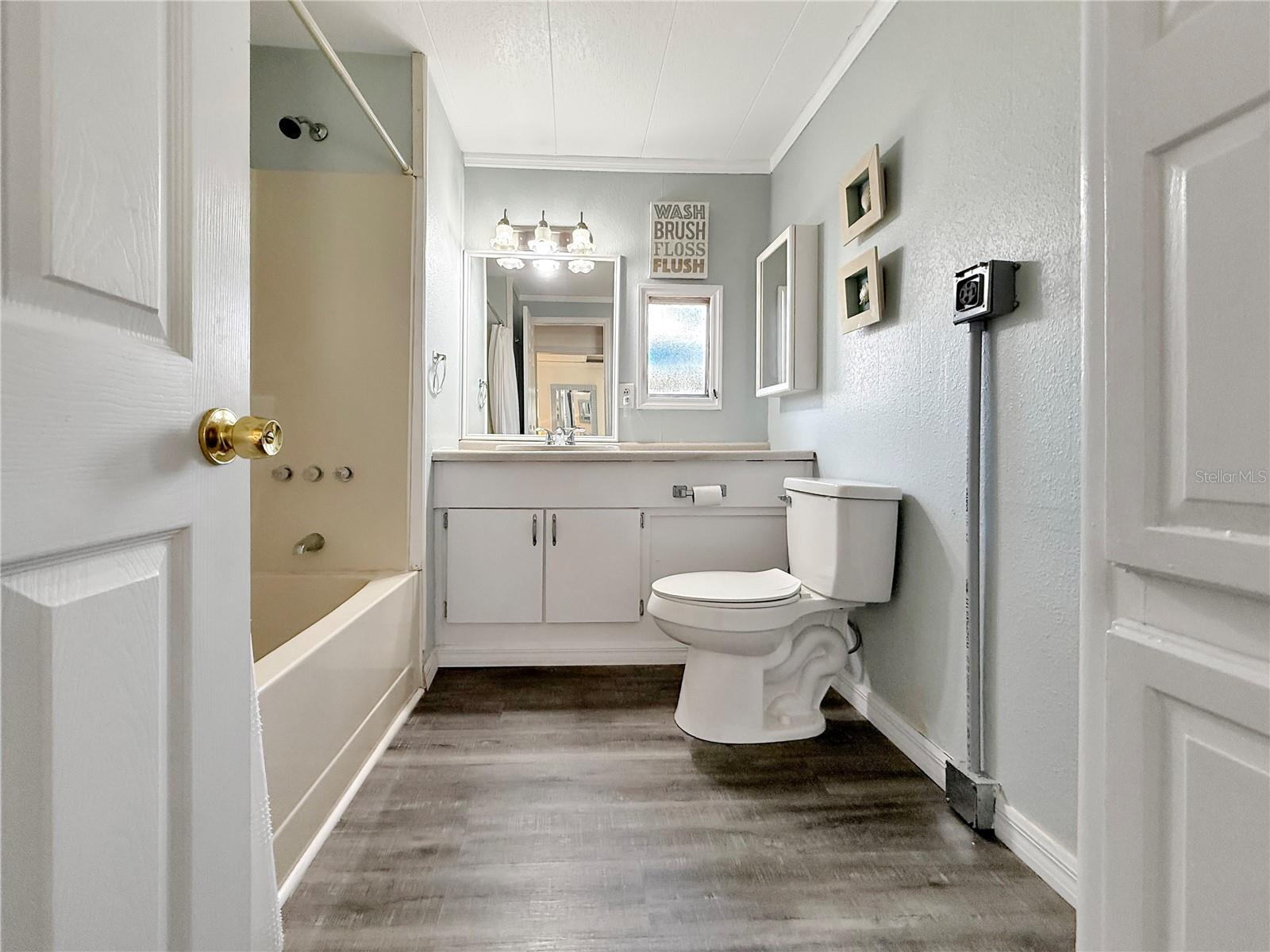 5559 HOLIDAY PARK BLVD — photo 14