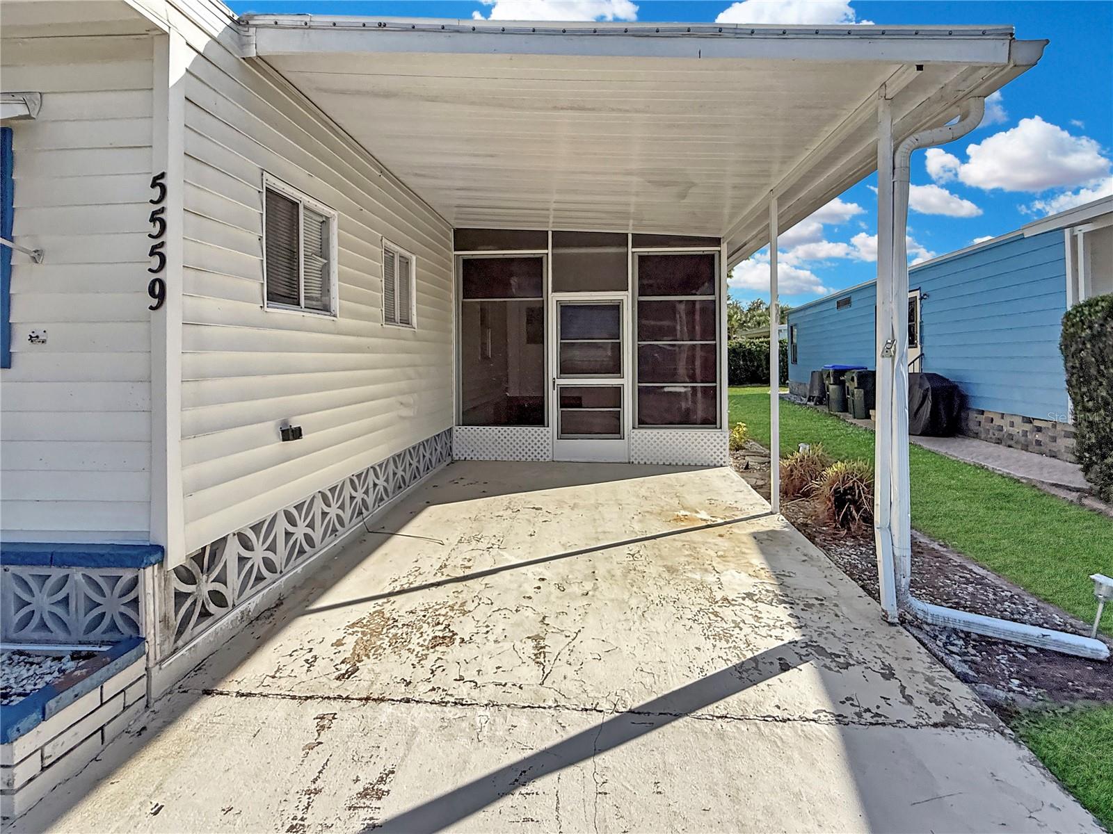 5559 HOLIDAY PARK BLVD — photo 23