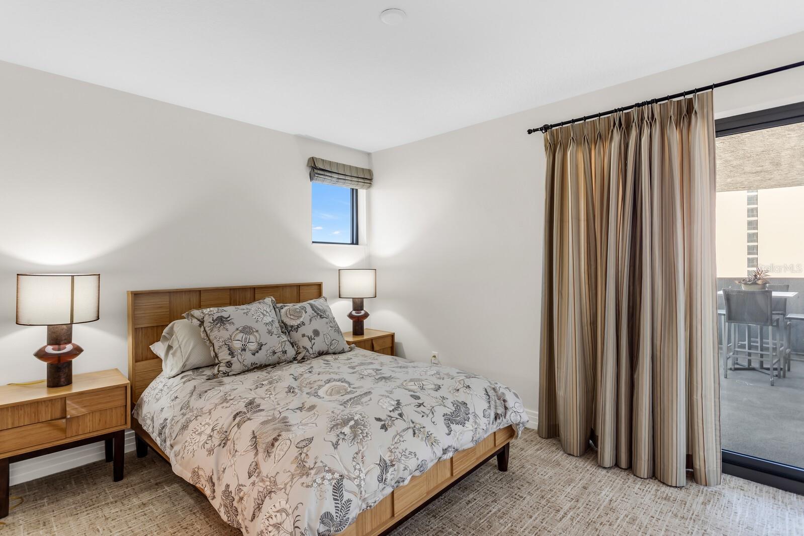1108 N FRANKLIN ST #605 — photo 23