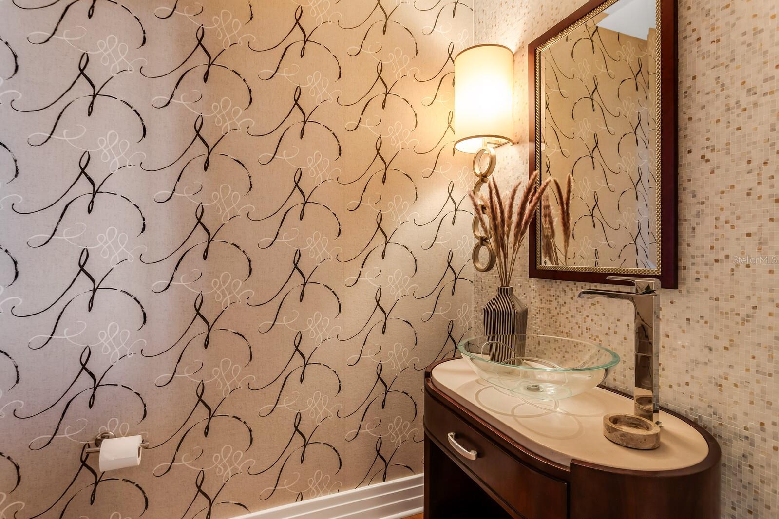 1108 N FRANKLIN ST #605 — photo 26