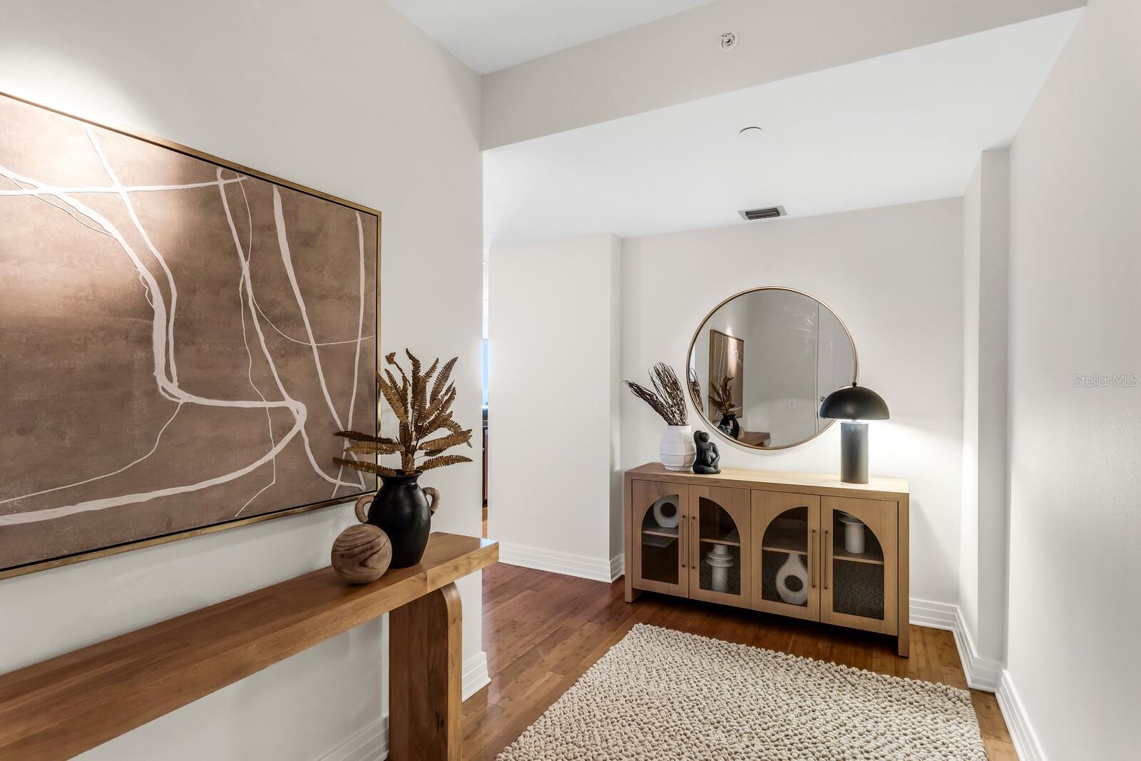 1108 N FRANKLIN ST #605 — photo 3