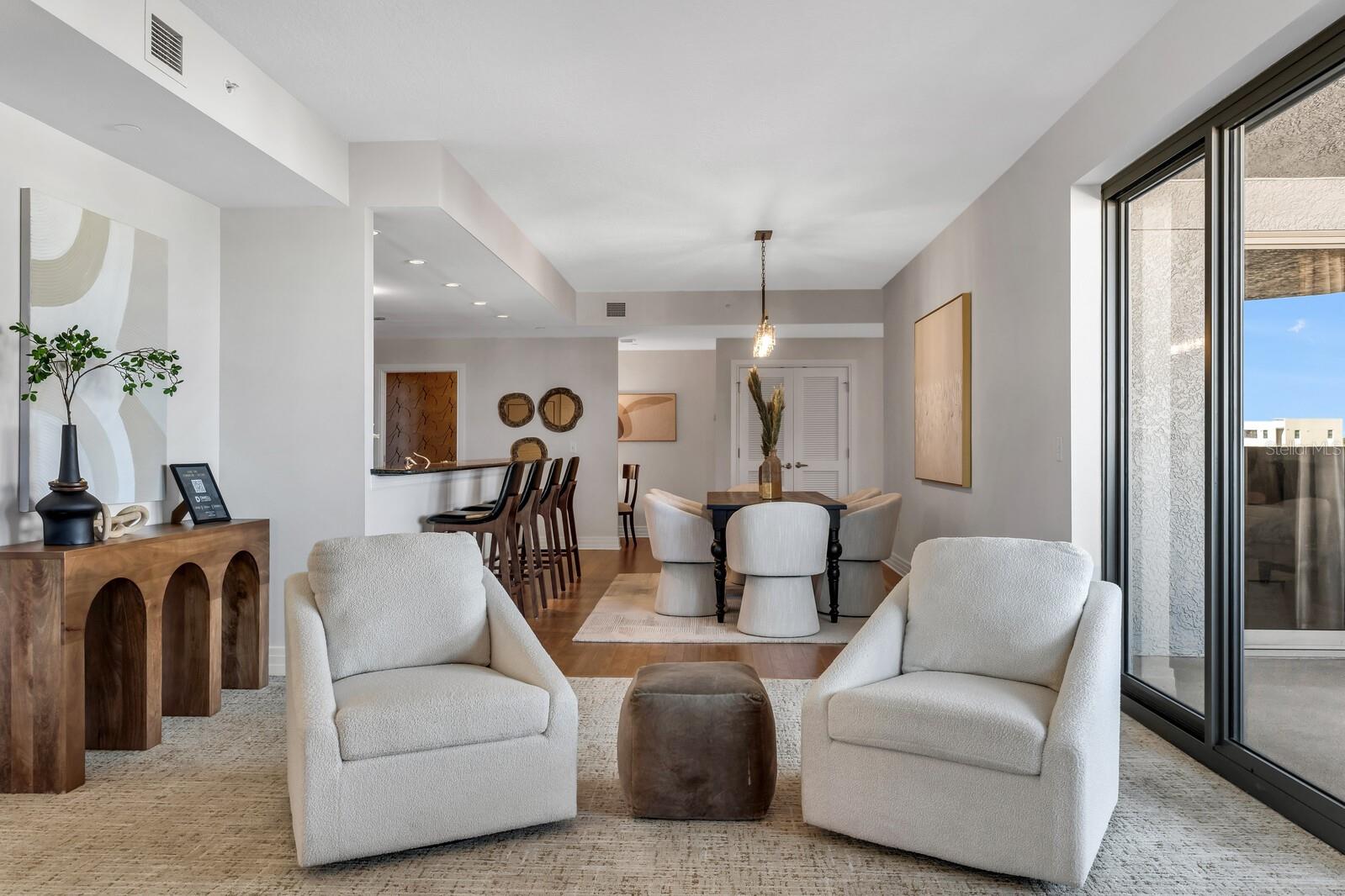 1108 N FRANKLIN ST #605 — photo 16