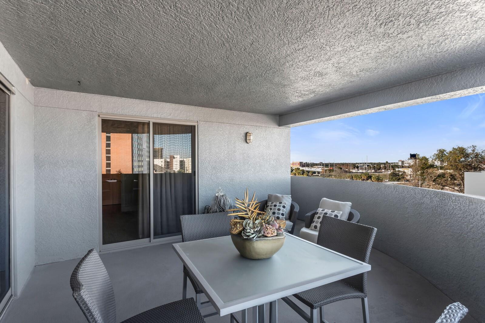 1108 N FRANKLIN ST #605 — photo 31