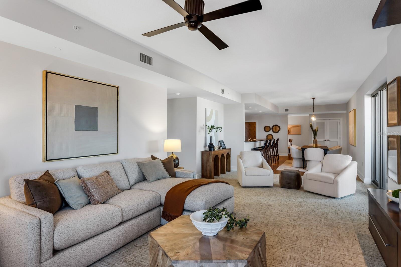 1108 N FRANKLIN ST #605 — photo 15