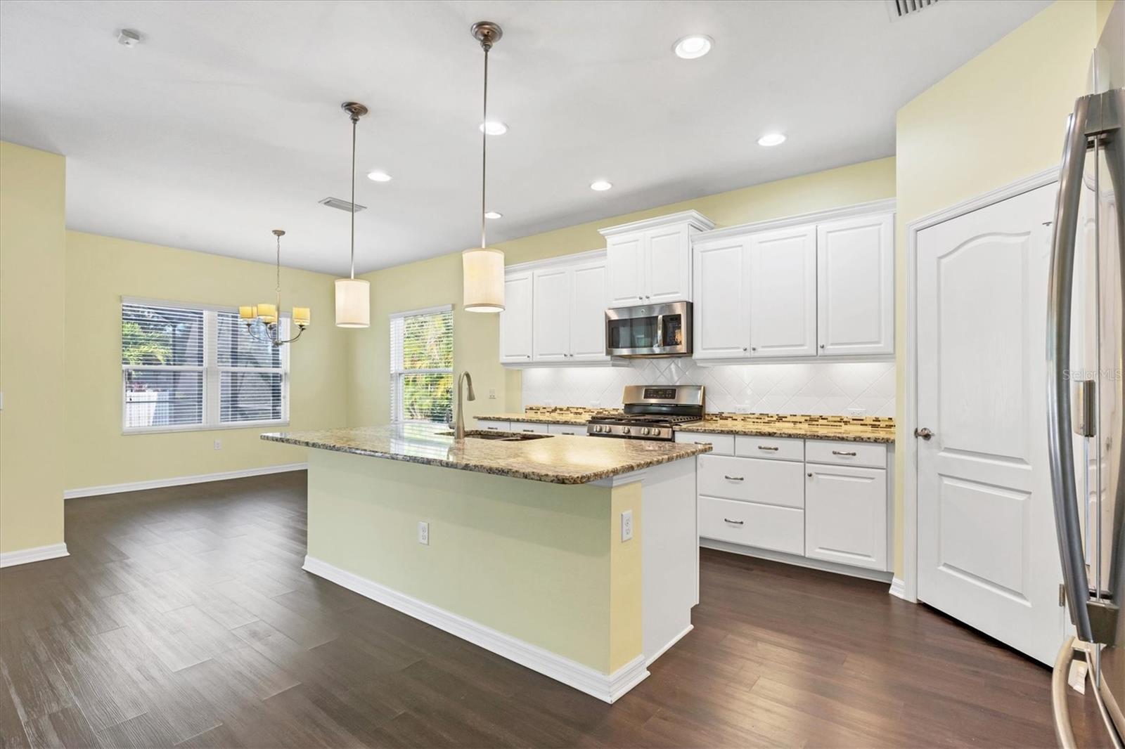 7040 WHITE WILLOW CT — photo 15