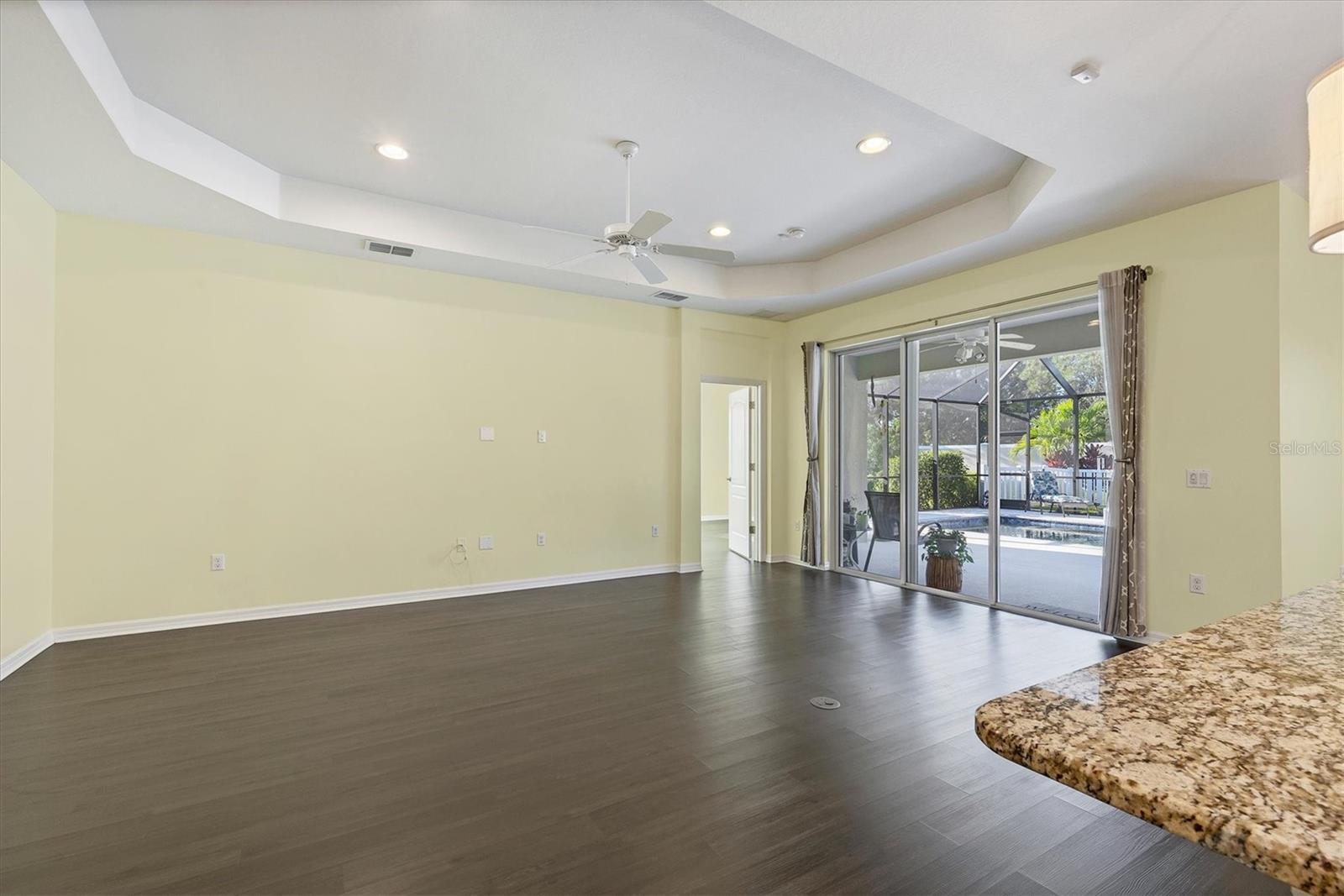 7040 WHITE WILLOW CT — photo 11