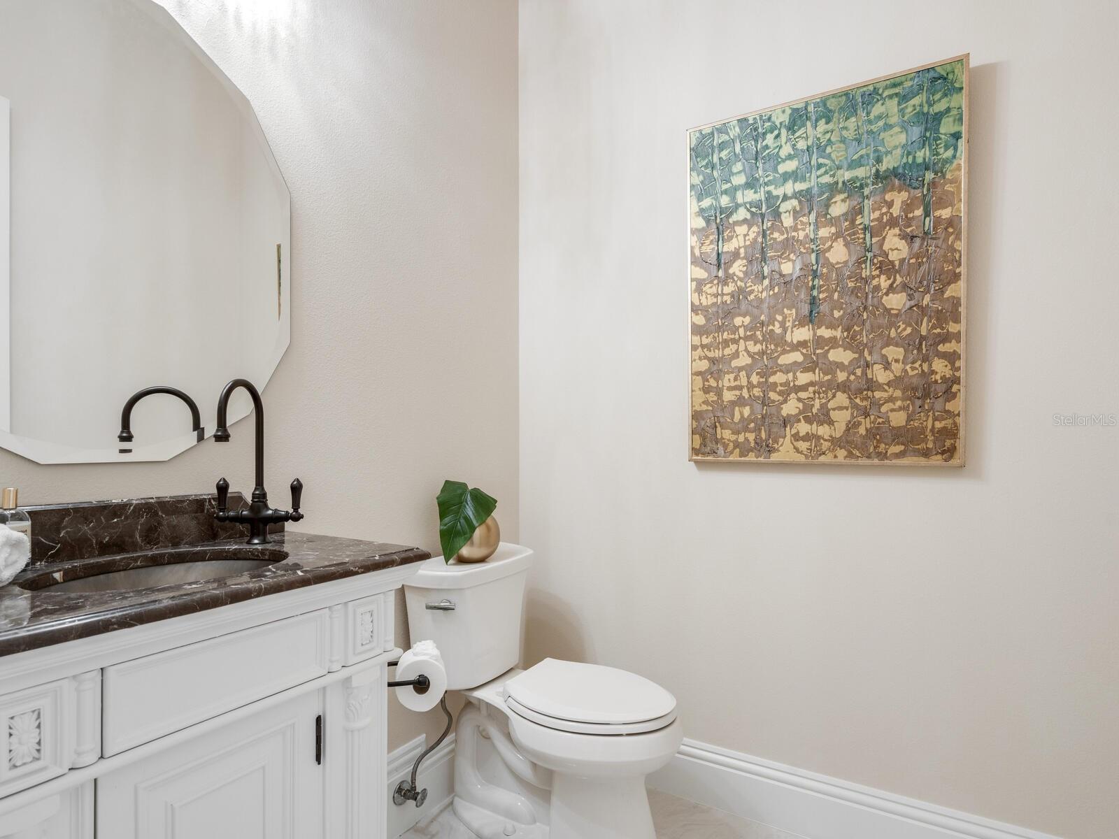 8309 FARINGTON CT — photo 32