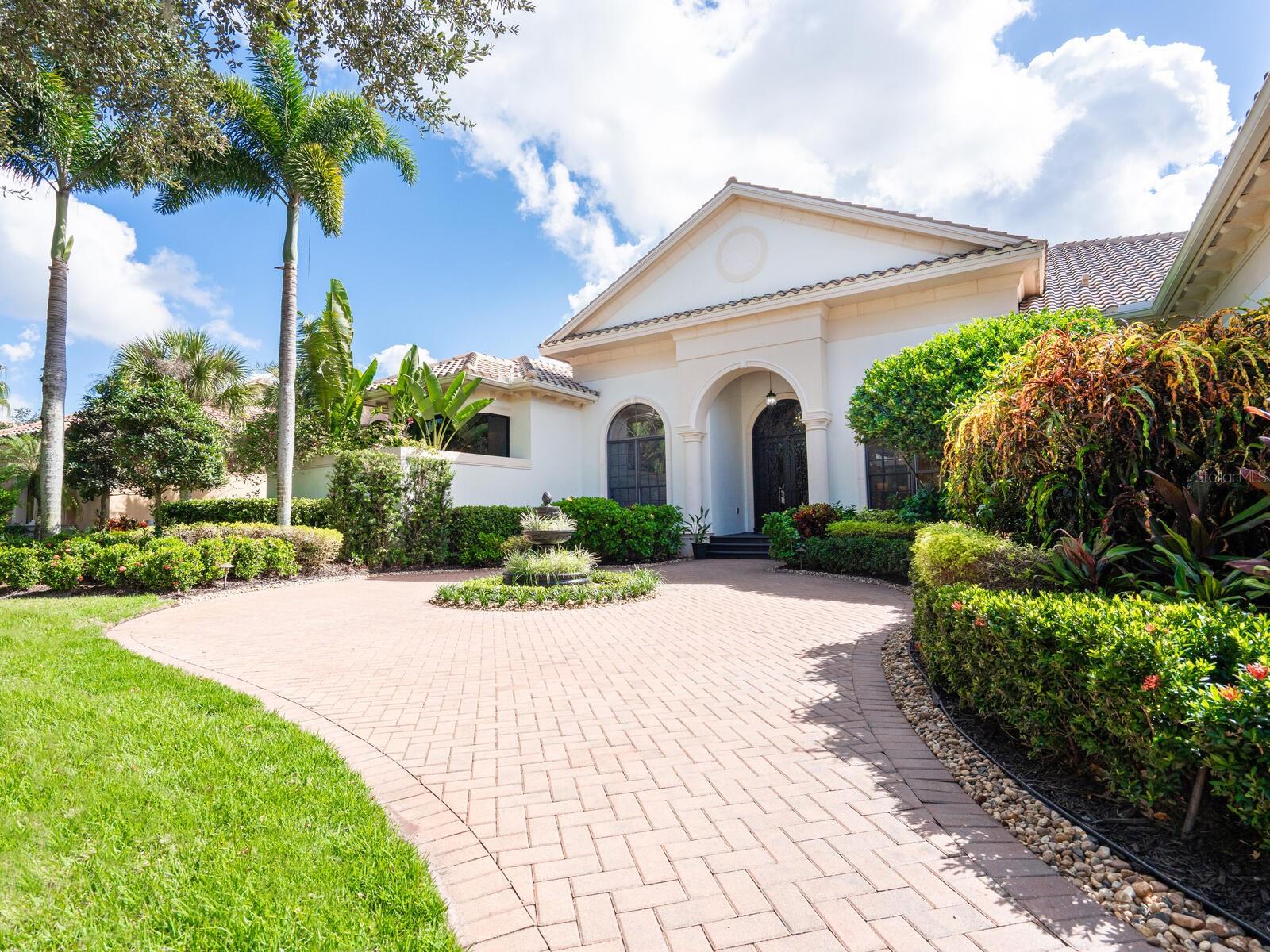 8309 FARINGTON CT — photo 9