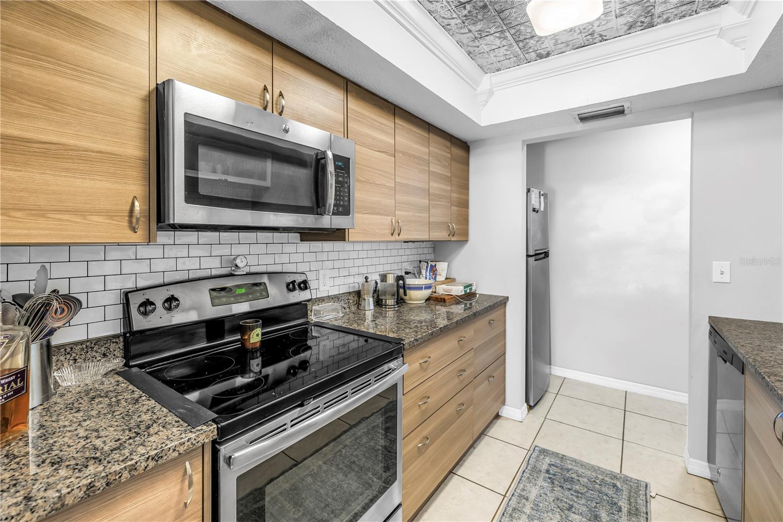 4078 GROVELAND AVE — photo 10