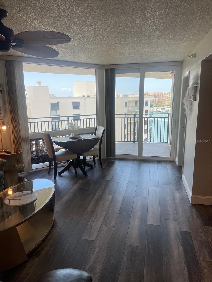 690 ISLAND WAY #1112 — photo 3