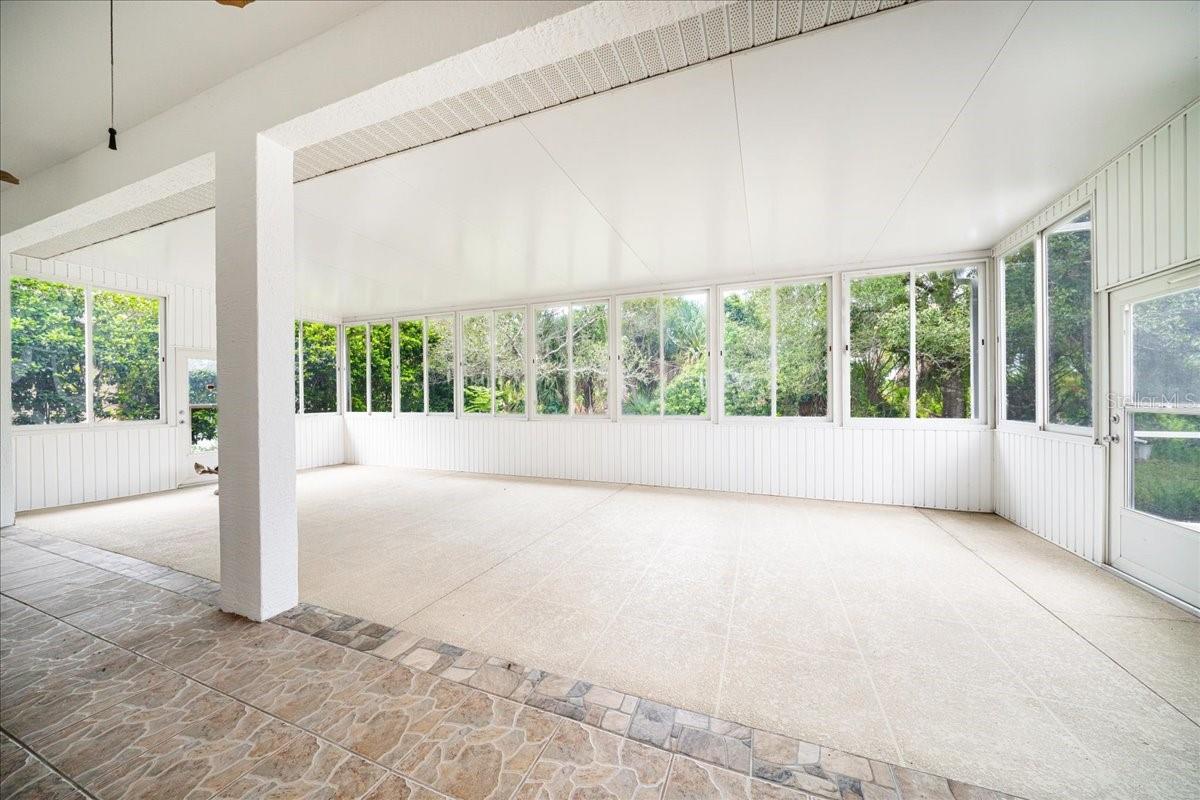 12108 HERNANDO RD — photo 41