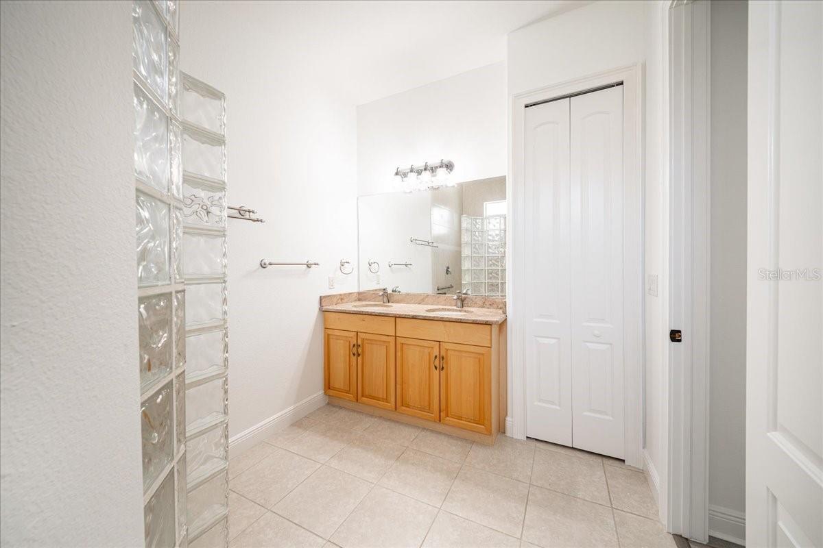 12108 HERNANDO RD — photo 26