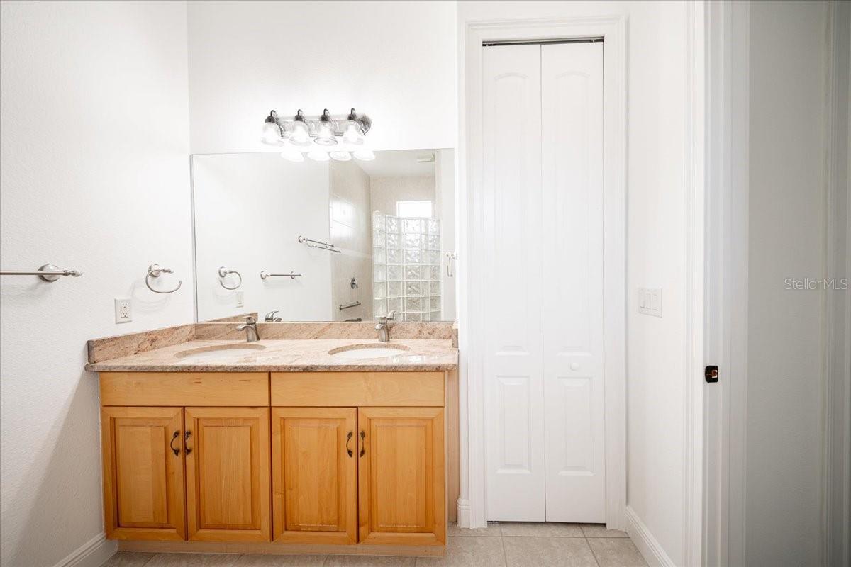 12108 HERNANDO RD — photo 27