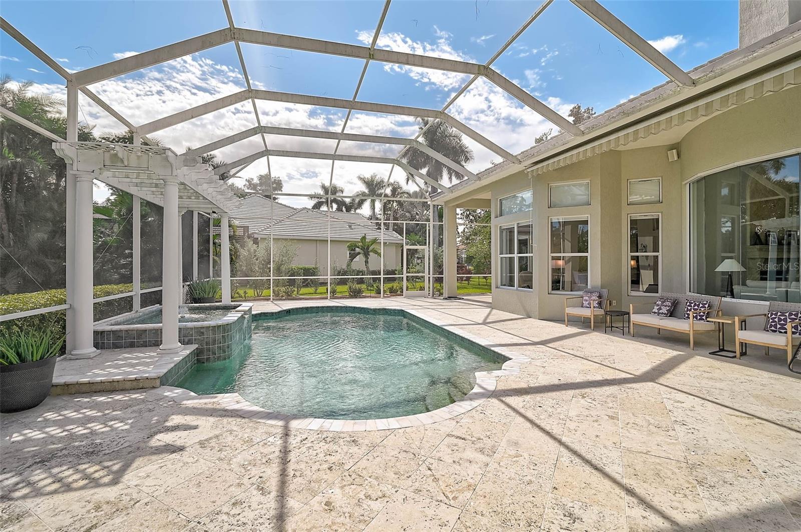 538 DOVE POINTE DR — photo 40