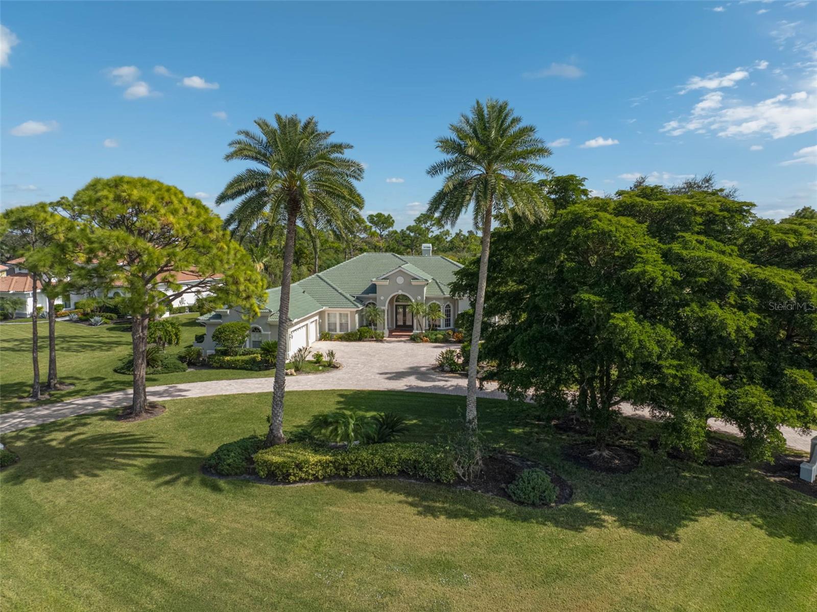 538 DOVE POINTE DR — photo 2