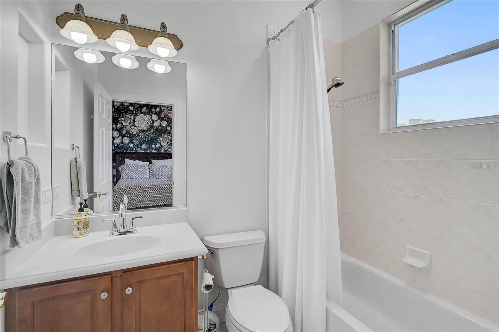 538 DOVE POINTE DR — photo 31