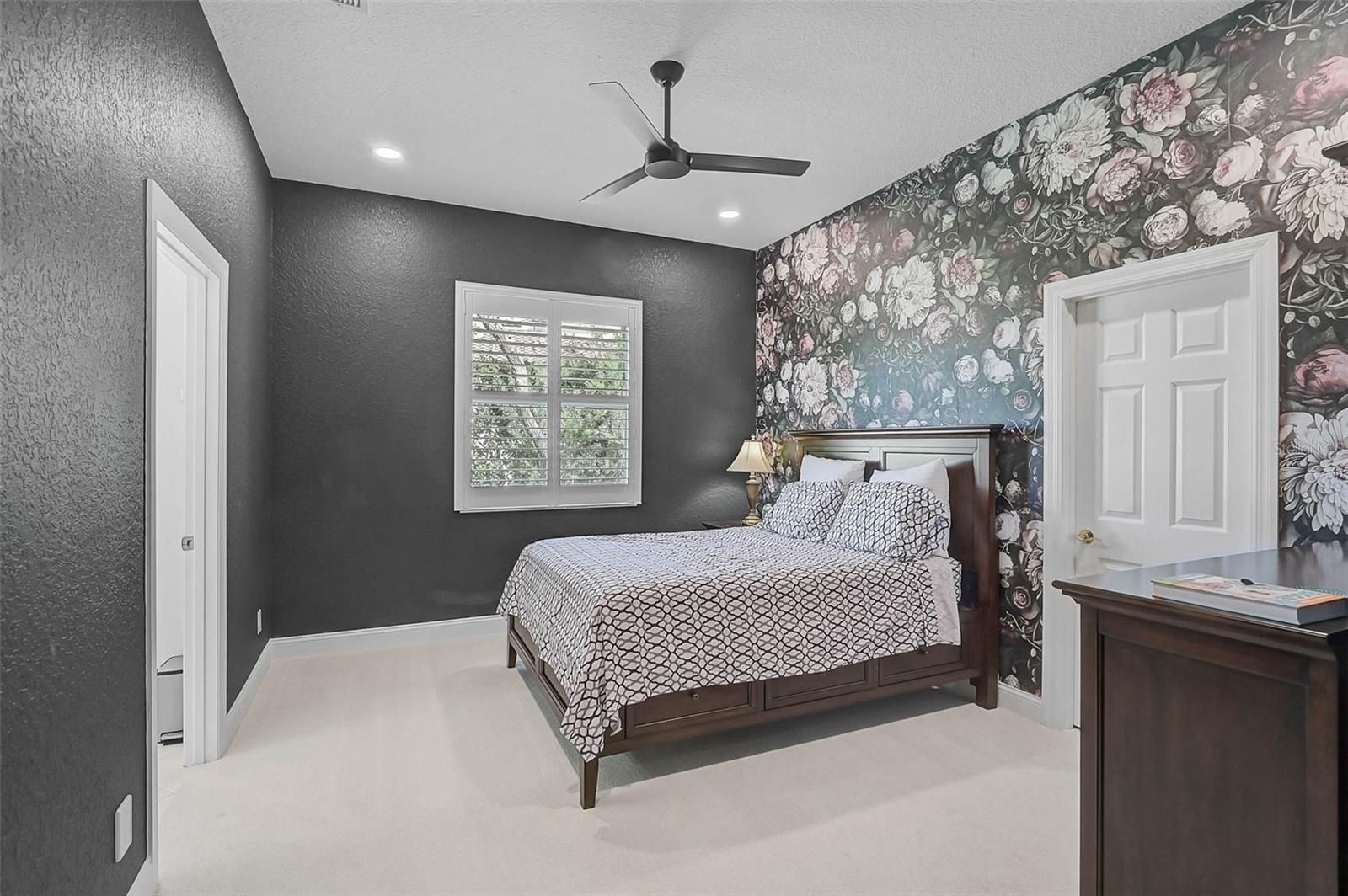538 DOVE POINTE DR — photo 30