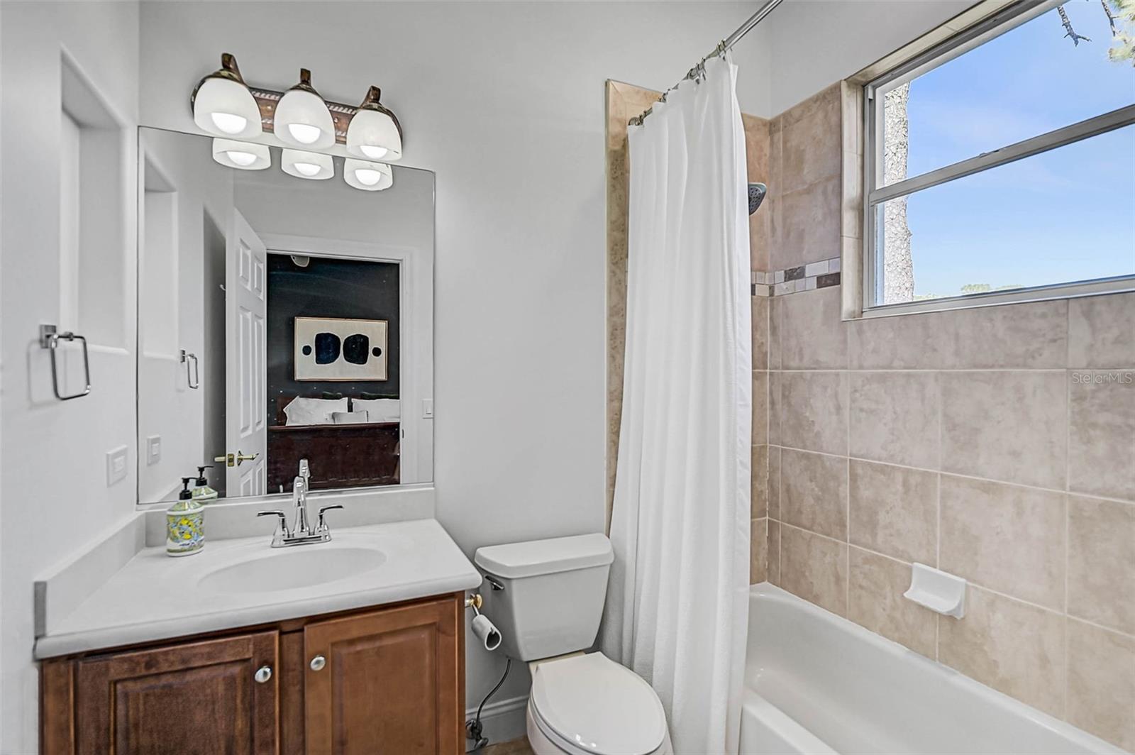 538 DOVE POINTE DR — photo 33