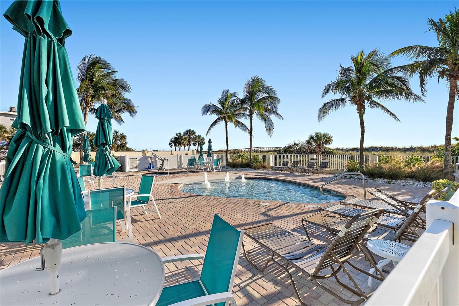 12000 GULF BLVD #501-W — photo 31