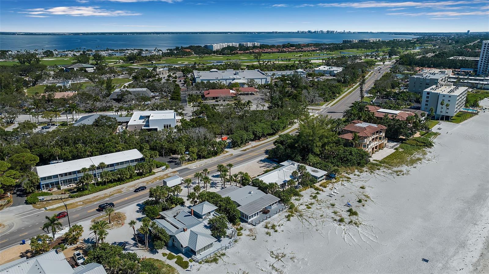 2819 GULF OF MEXICO DR — photo 20
