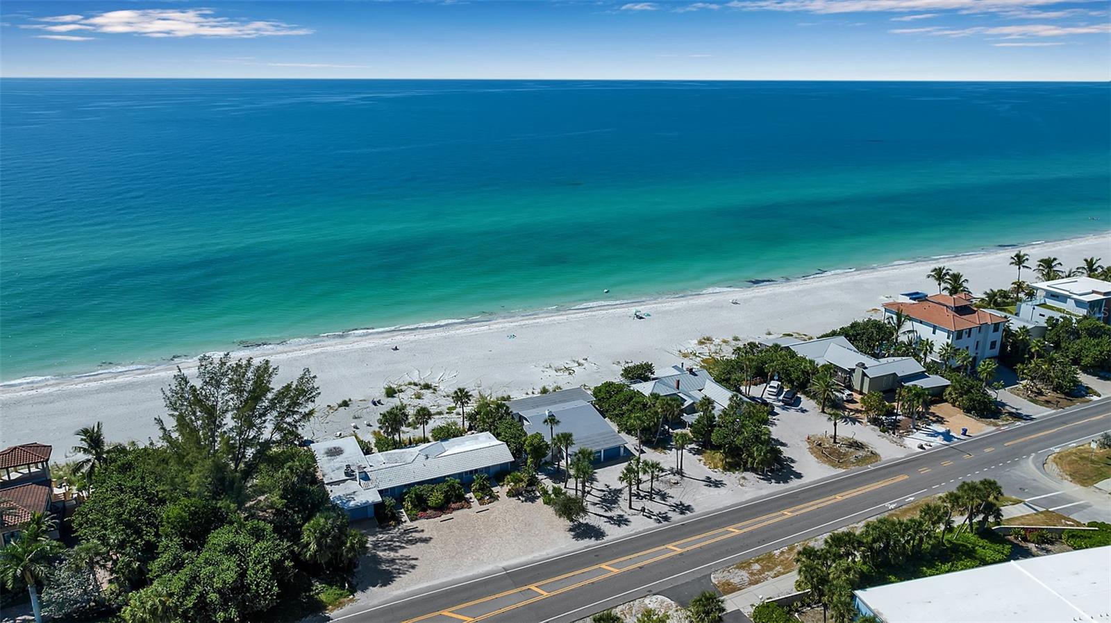 2819 GULF OF MEXICO DR — photo 26