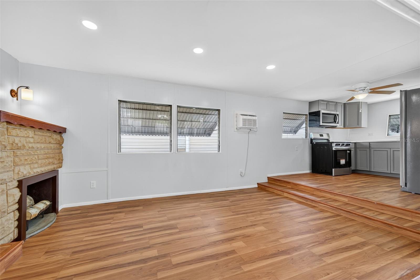 5162 BOCA RATON AVE — photo 13
