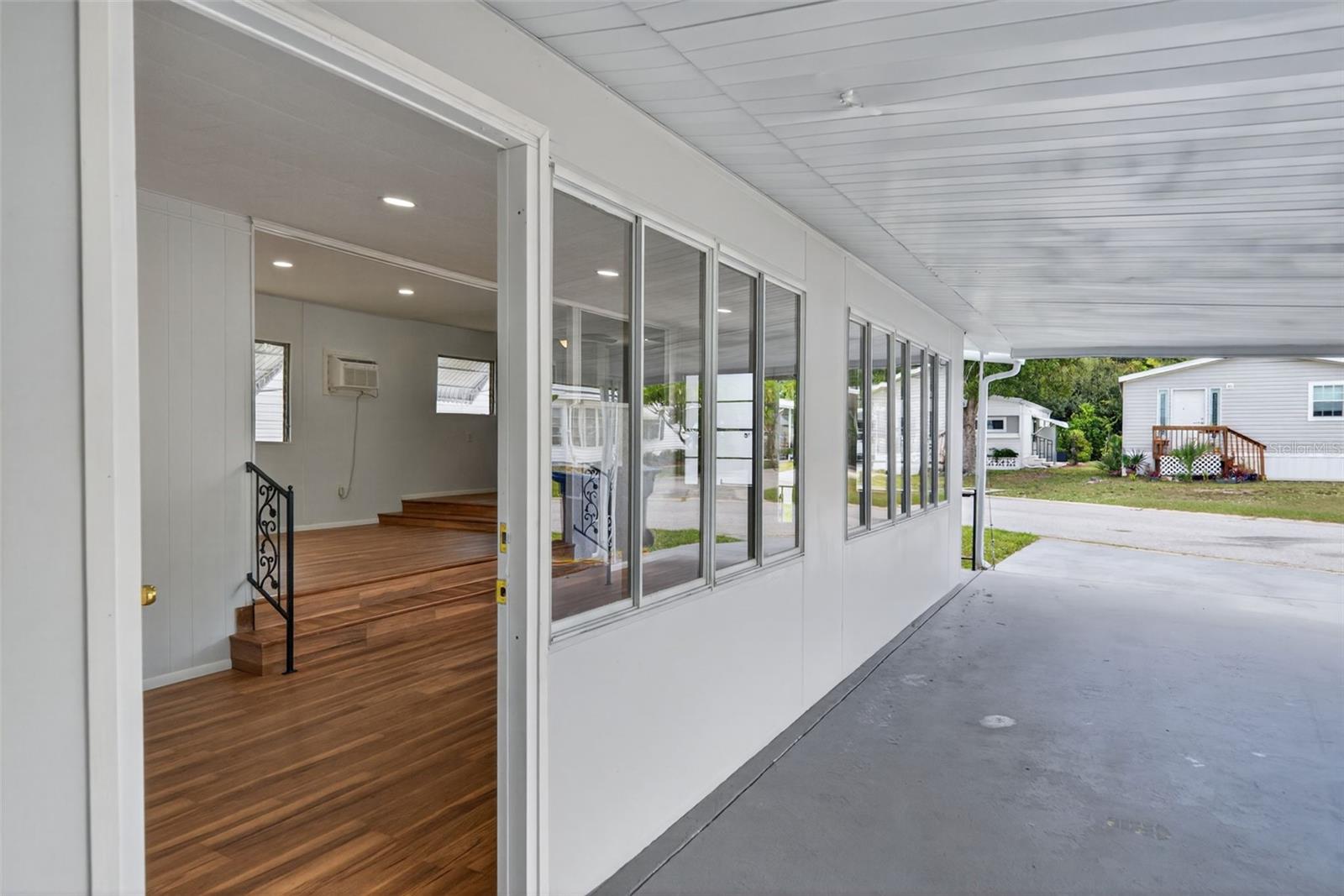 5162 BOCA RATON AVE — photo 5
