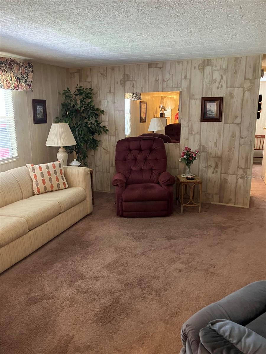 4721 BURNEY DR — photo 3