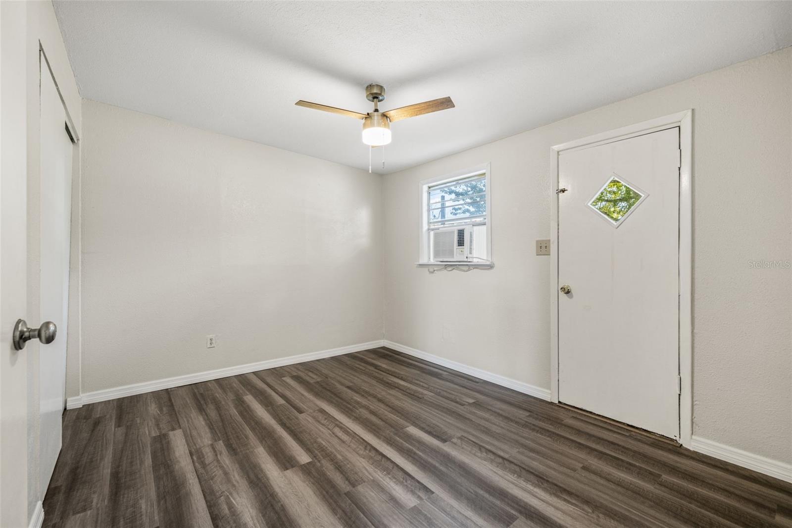 39019 HEATH DR — photo 15