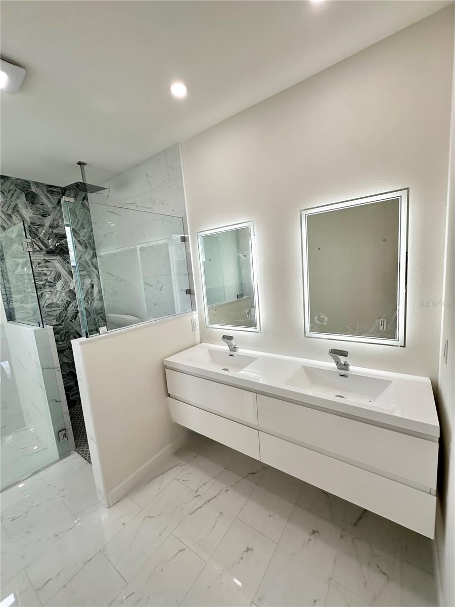 4653 SAN LUIS TER — photo 19