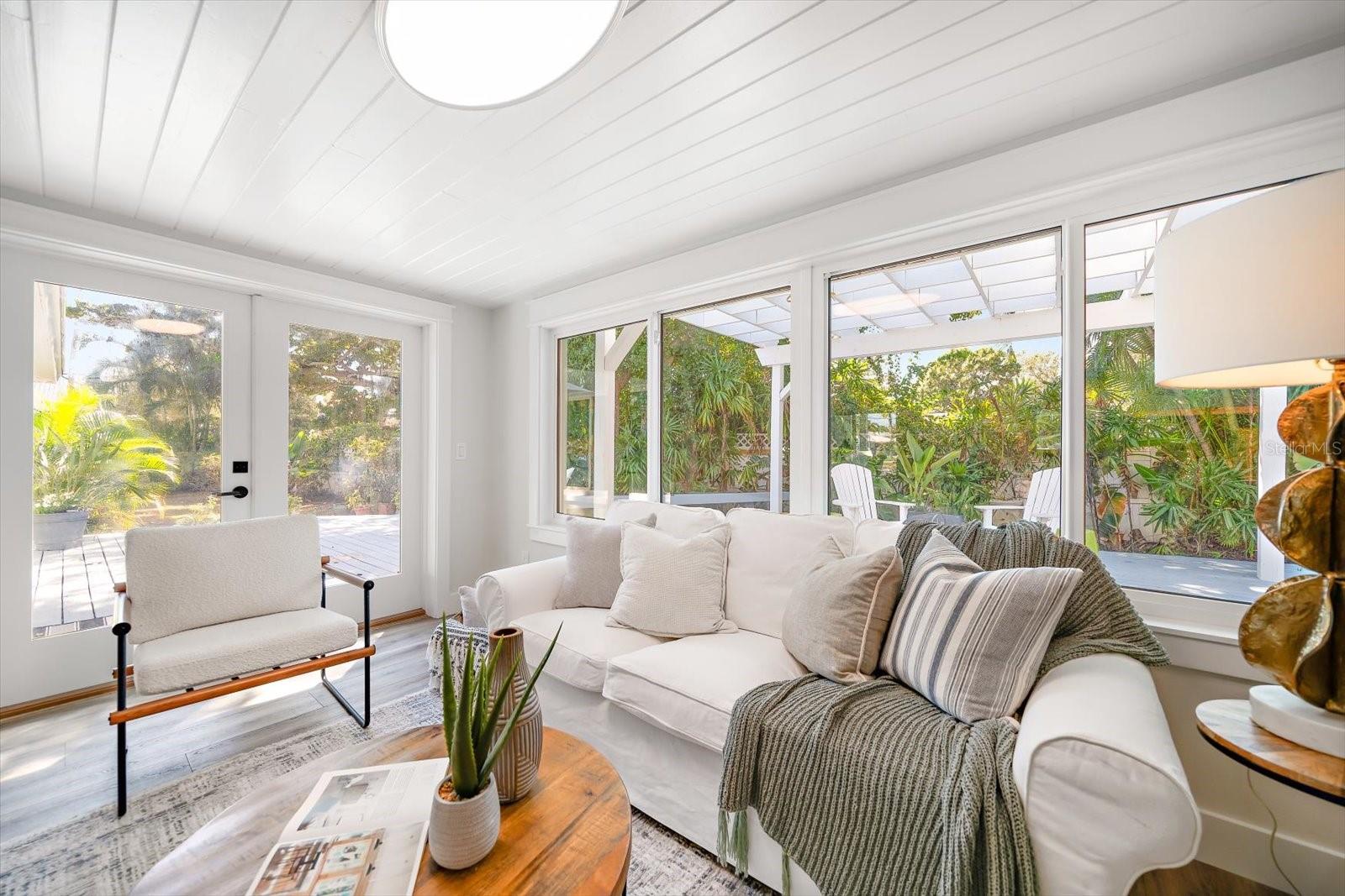503 POINSETTIA RD — photo 15