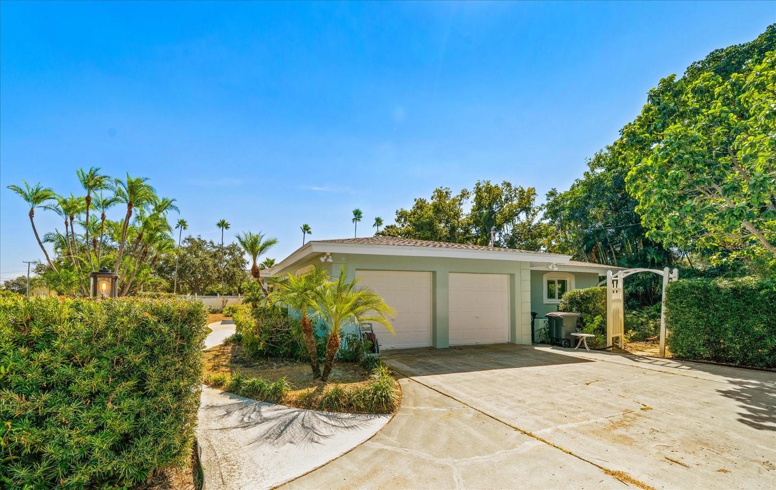 503 POINSETTIA RD — photo 47