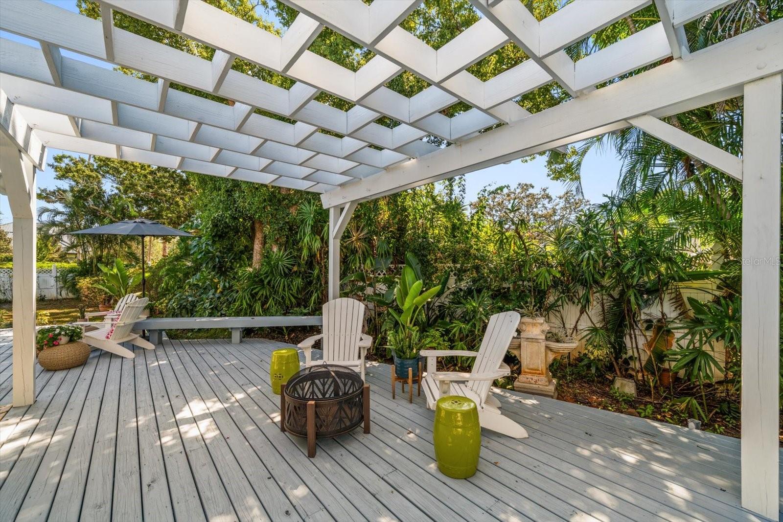 503 POINSETTIA RD — photo 42