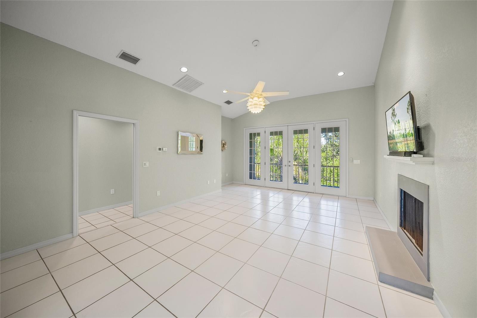 569 JUAN ANASCO DR — photo 23