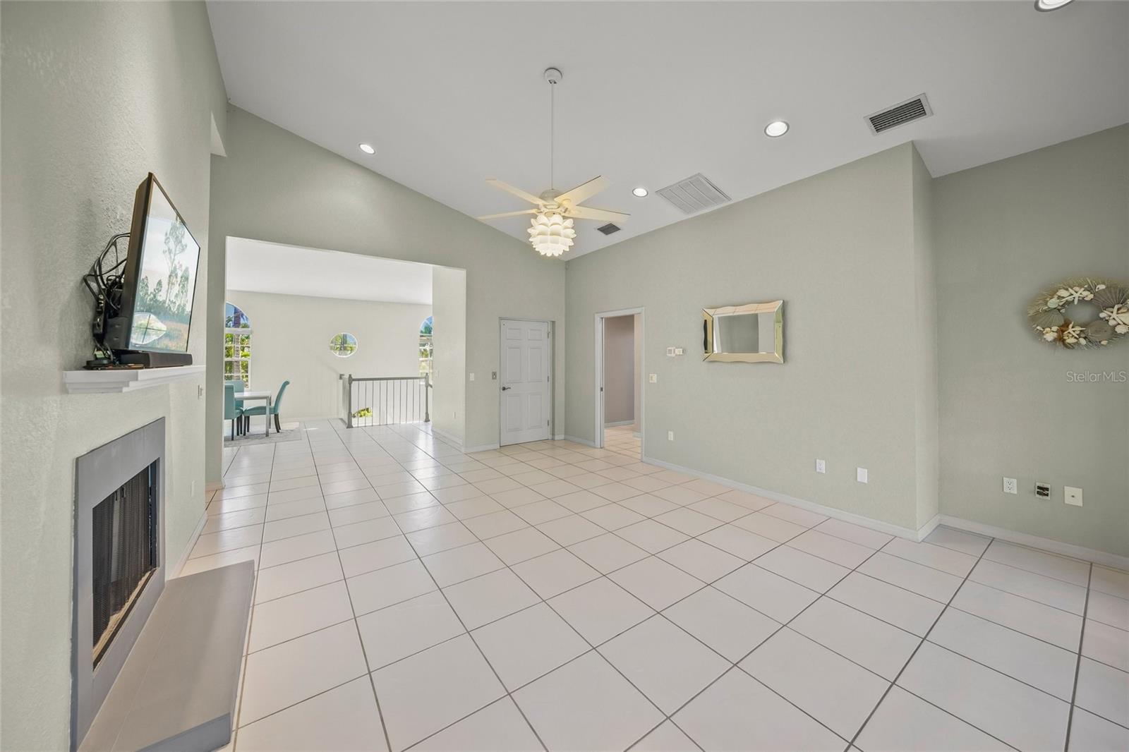 569 JUAN ANASCO DR — photo 24
