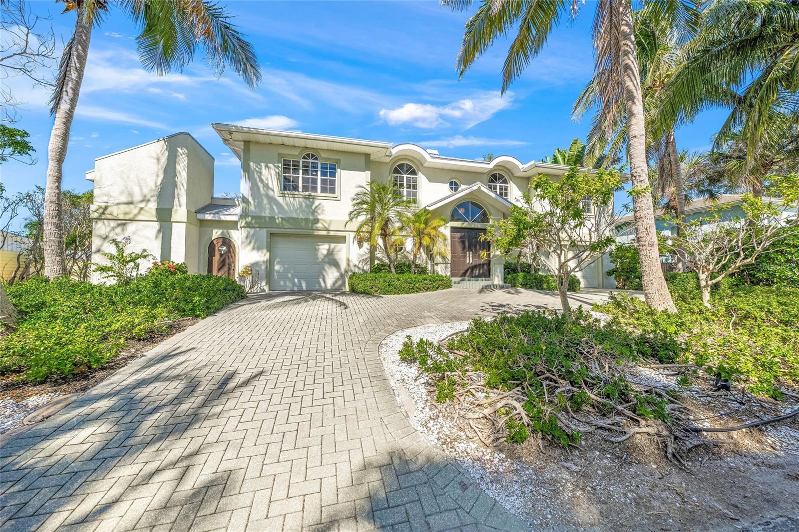 569 JUAN ANASCO DR — photo 4