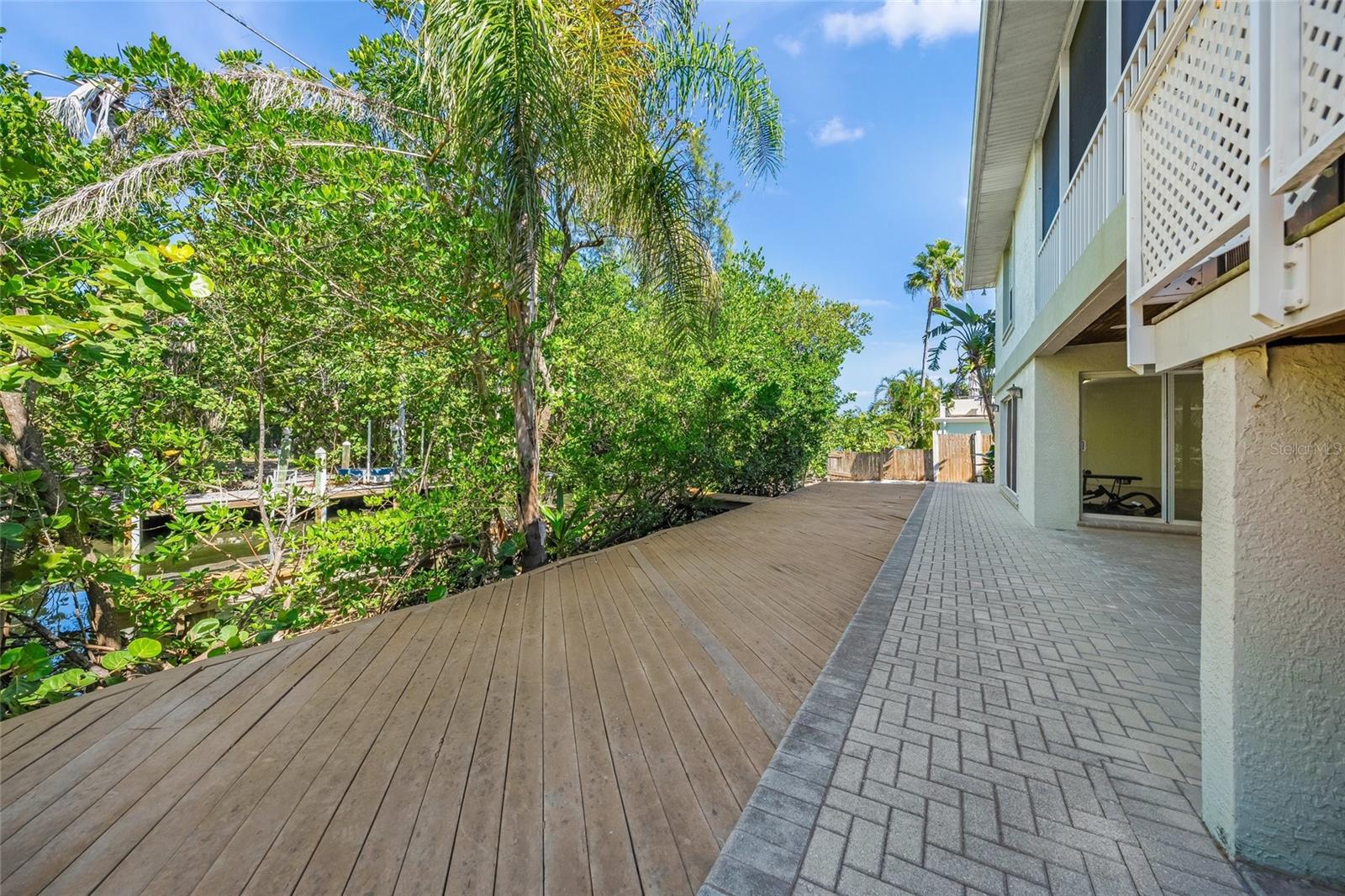 569 JUAN ANASCO DR — photo 51